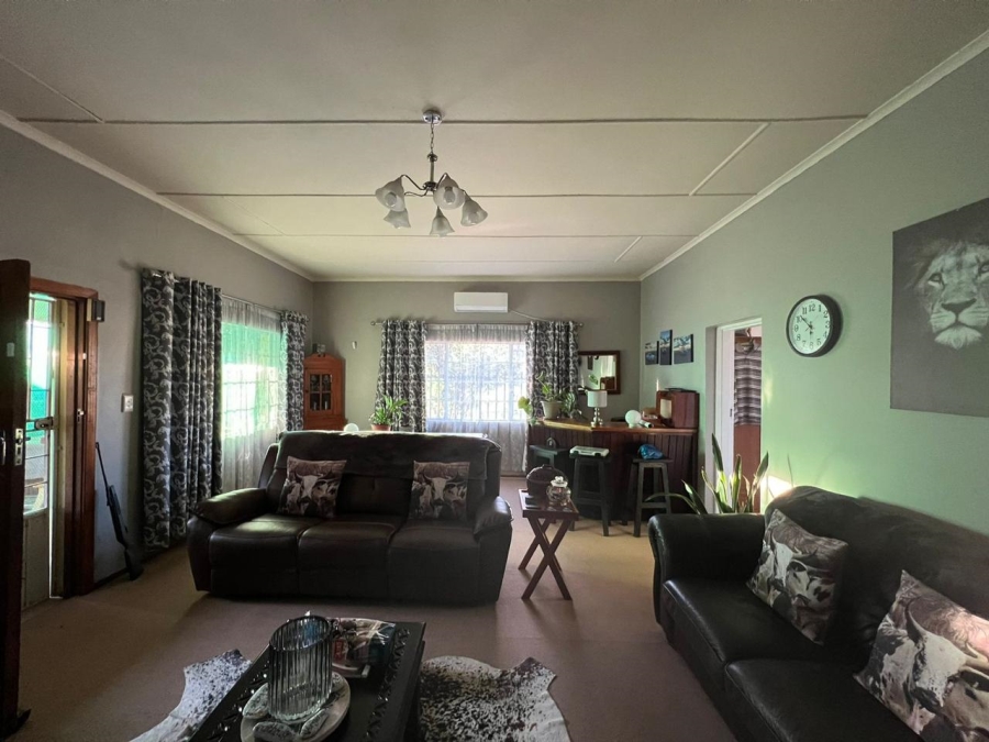 3 Bedroom Property for Sale in Steynsburg Eastern Cape